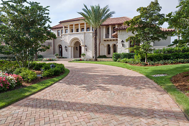 Best Driveway Paving Contractor  in Horseshoe Bay, TX